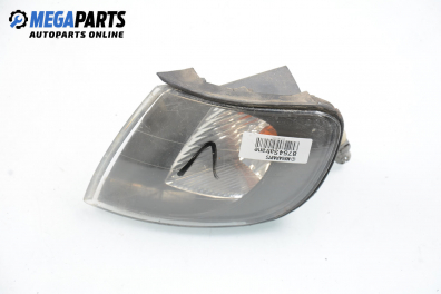 Мигач за Renault Safrane II Sedan (07.1996 - 12.2000), позиция: лява