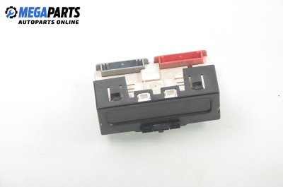 Дисплей за Renault Megane Scenic (10.1996 - 12.2001)