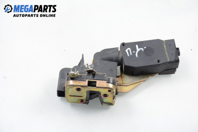 Брава на врата за Volvo V40 Estate (07.1995 - 06.2004), позиция: предна, дясна