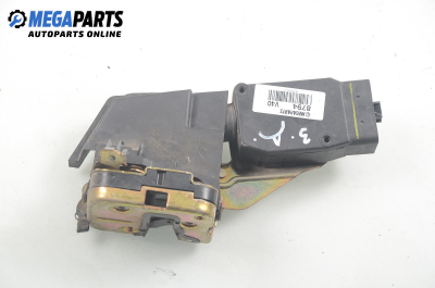 Брава на врата за Volvo V40 Estate (07.1995 - 06.2004), позиция: задна, дясна