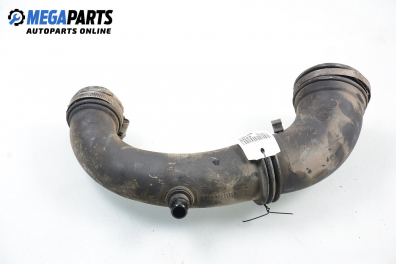 Въздуховод за Renault Trafic II Bus (03.2001 - 05.2014) 1.9 dCI 100 (JL0C), 101 к.с.