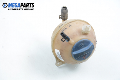 Казанче за антифриз за Volkswagen Polo Hatchback II (10.1994 - 10.1999) 75 1.6, 75 к.с.