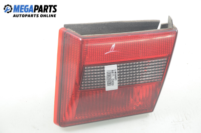 Вътрешен стоп за Lancia Dedra Station Wagon (07.1994 - 07.1999), комби, позиция: дясна