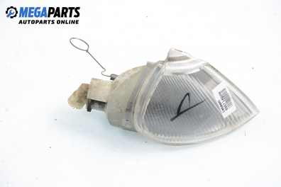 Мигач за Renault Laguna I Grandtour (09.1995 - 03.2001), комби, позиция: дясна