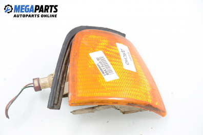 Мигач за Audi 80 Sedan B3 (06.1986 - 10.1991), седан, позиция: дясна