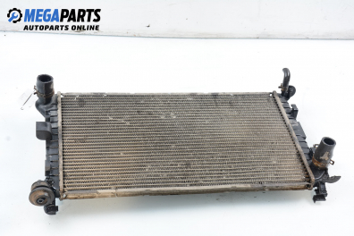 Воден радиатор за Ford Focus I Hatchback (10.1998 - 12.2007) 1.6 16V, 100 к.с.