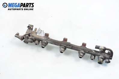 Бензинова рейка с дюзи за Ford Fiesta IV Hatchback (08.1995 - 09.2002) 1.25 i 16V, 75 к.с.