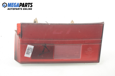 Вътрешен стоп за Seat Toledo I Sedan (01.1991 - 10.1999), хечбек, позиция: дясна