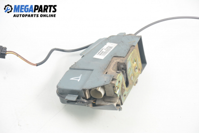 Брава на врата за Ford Puma Coupe (03.1997 - 06.2002), позиция: дясна