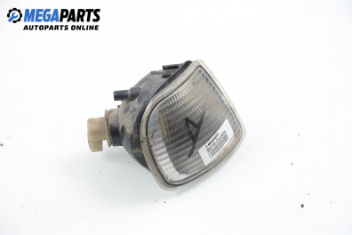 Мигач за Seat Cordoba Sedan I (02.1993 - 10.1999), седан, позиция: дясна