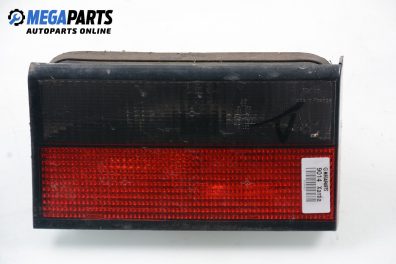 Вътрешен стоп за Citroen Xantia Hatchback I (03.1993 - 01.1998), хечбек, позиция: дясна