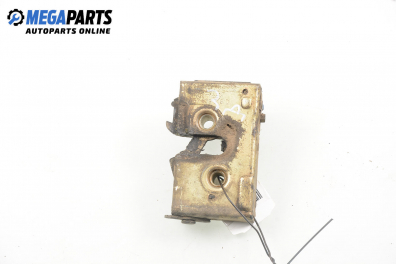 Брава на врата за Volkswagen Passat Sedan B3, B4 (02.1988 - 12.1997), позиция: задна, дясна