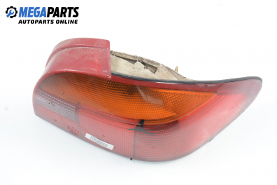 Стоп за Ford Mondeo I Hatchback (02.1993 - 08.1996), хечбек, позиция: дясна