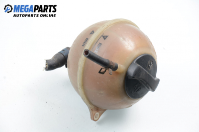 Казанче за антифриз за Volkswagen Vento Sedan (11.1991 - 09.1998) 1.8, 75 к.с.