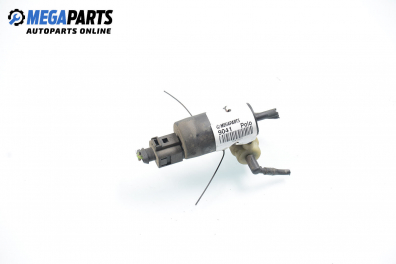 Помпичка за чистачки за Volkswagen Polo Hatchback III (10.1999 - 10.2001)