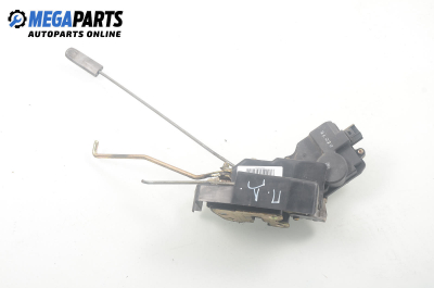 Брава на врата за Kia Rio Estate I (07.2000 - 04.2006), позиция: предна, дясна