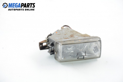 Халоген за Mitsubishi Space Wagon Minivan III (10.1998 - 12.2004), позиция: дясна