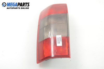 Стоп за Opel Omega B Estate (03.1994 - 07.2003), комби, позиция: лява