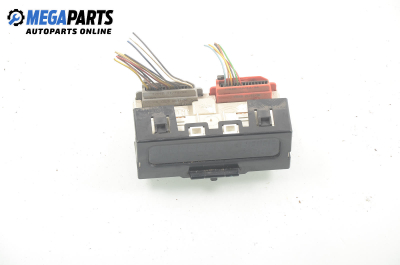 Дисплей за Renault Megane Scenic (10.1996 - 12.2001)