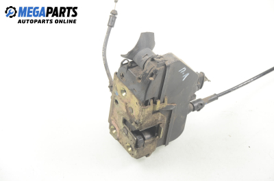 Брава на врата за Renault Megane II Sedan (09.2003 - 12.2010), позиция: предна, лява