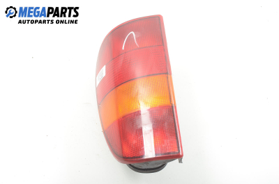 Стоп за Volkswagen Caddy II Box (11.1995 - 01.2004), товарен, позиция: лява