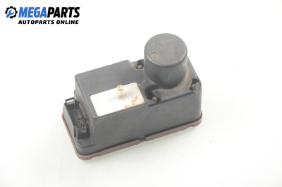 Вакуум помпа за централно заключване за Volkswagen Passat Variant B3, B4 (02.1988 - 06.1997), 4+1 вр.