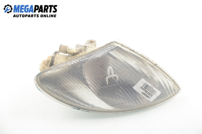 Мигач за Renault Megane I Hatchback (08.1995 - 12.2004), хечбек, позиция: дясна