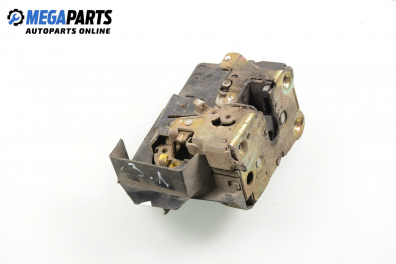 Брава на врата за Renault Laguna I Grandtour (09.1995 - 03.2001), позиция: задна, лява