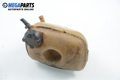 Казанче за антифриз за Volkswagen Golf II Hatchback (08.1983 - 12.1992) 1.3, 55 к.с.