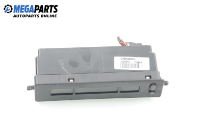 Часовник с индикаторен дисплей за Opel Tigra Coupe (07.1994 - 12.2000)