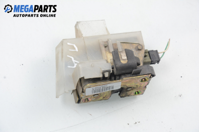 Брава на врата за Renault Megane I Grandtour (03.1999 - 08.2003), позиция: предна, дясна