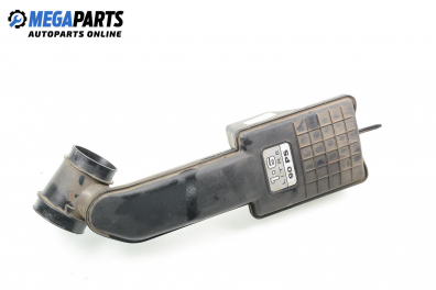 Въздуховод за Ford Mondeo I Estate (01.1993 - 08.1996) 1.6 i 16V, 90 к.с.