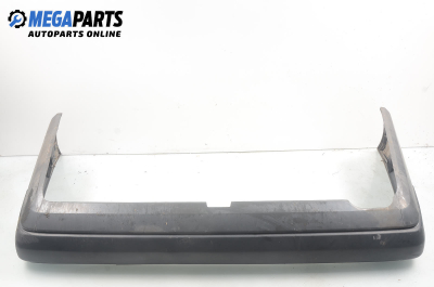 Задна броня за Mercedes-Benz 124 Sedan (12.1984 - 06.1993), седан