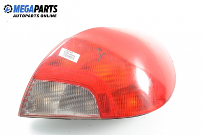 Стоп за Ford Mondeo II Sedan (08.1996 - 09.2000), седан, позиция: дясна