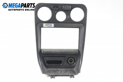 Централна конзола за Mitsubishi Galant V Sedan (11.1992 - 12.1998)