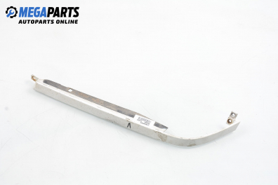 Лайсна под фар за Mercedes-Benz C-Class Sedan (W202) (03.1993 - 05.2000), седан, позиция: лява