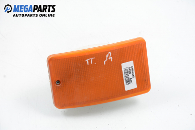 Мигач за Mercedes-Benz Axor Truck (09.2001 - 10.2004), позиция: дясна