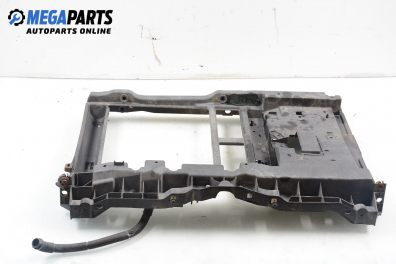 Стойка на радиатора за Peugeot 207 Hatchback (02.2006 - 12.2015) 1.6 16V VTi, 120 к.с.