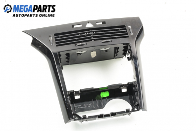 Централна конзола за Opel Astra H Hatchback (01.2004 - 05.2014)