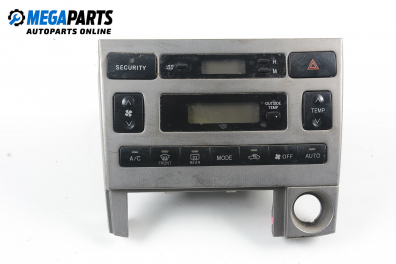 Панел климатроник за Toyota Corolla Verso I (09.2001 - 05.2004)