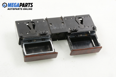 Пепелник за Volkswagen Phaeton Sedan (04.2002 - 03.2016)