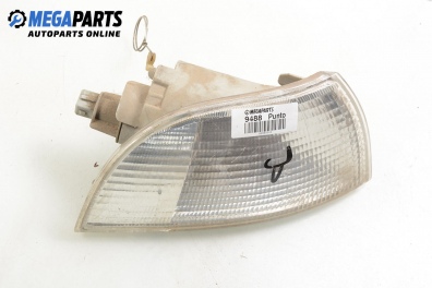 Мигач за Fiat Punto Hatchback (09.1993 - 09.1999), позиция: дясна