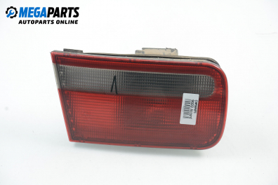 Вътрешен стоп за Honda Accord V Sedan (09.1995 - 10.1998), седан, позиция: лява