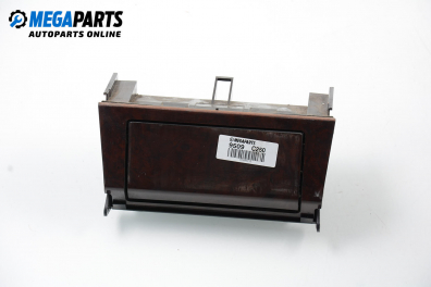 Пепелник за Mercedes-Benz C-Class Estate (S202) (06.1996 - 03.2001)