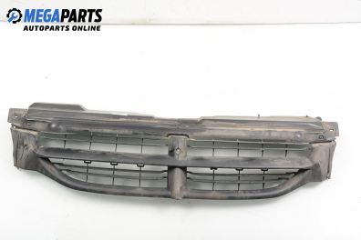 Решетка за Chrysler Voyager Minivan III (01.1995 - 03.2001), позиция: предна