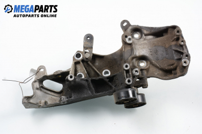 Стойка компресор климатик за Renault Megane I Classic Sedan (09.1996 - 08.2003) 1.6 16V (La04, LA11, LA0B, LA1C, LA1J), 107 к.с.