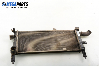 Воден радиатор за Opel Corsa A Hatchback (09.1982 - 03.1993) 1.2 i, 45 к.с.