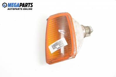 Мигач за Volkswagen Polo Hatchback I (10.1981 - 09.1994), комби, позиция: лява