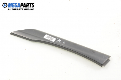 Външни лайсни за Citroen Saxo Hatchback (02.1996 - 04.2004), позиция: лява