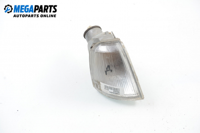 Мигач за Renault 19 II Chamade (04.1992 - 08.2003), седан, позиция: лява